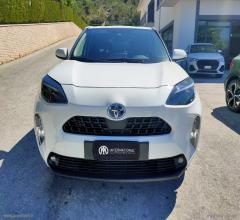 Auto - Toyota yaris cross 1.5 hybrid 5p. e-cvt busin.