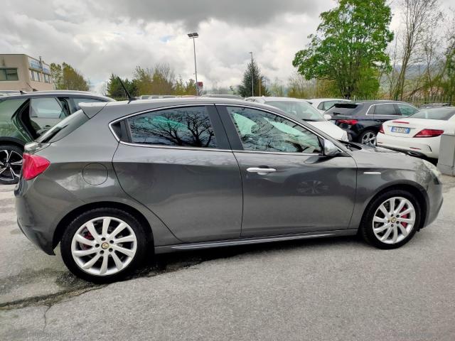 Auto - Alfa romeo giulietta 1.6 jtdm-2 105 cv exclusive