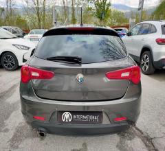 Auto - Alfa romeo giulietta 1.6 jtdm-2 105 cv exclusive