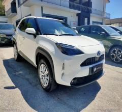 Auto - Toyota yaris cross 1.5 hybrid 5p. e-cvt busin.