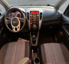 Auto - Kia venga 1.4 crdi 90 cv active
