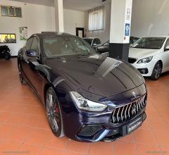 Auto - Maserati ghibli v6 gransport