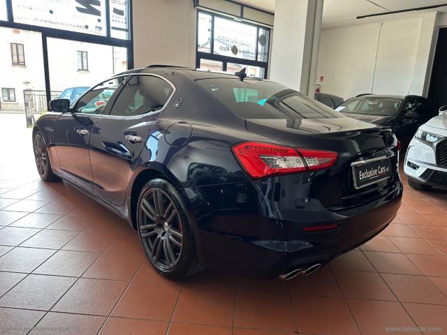 Auto - Maserati ghibli v6 gransport