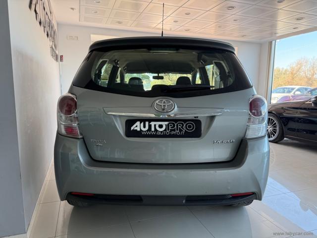 Auto - Toyota verso 2.0 d active 7 posti