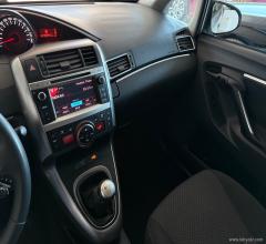 Auto - Toyota verso 2.0 d active 7 posti