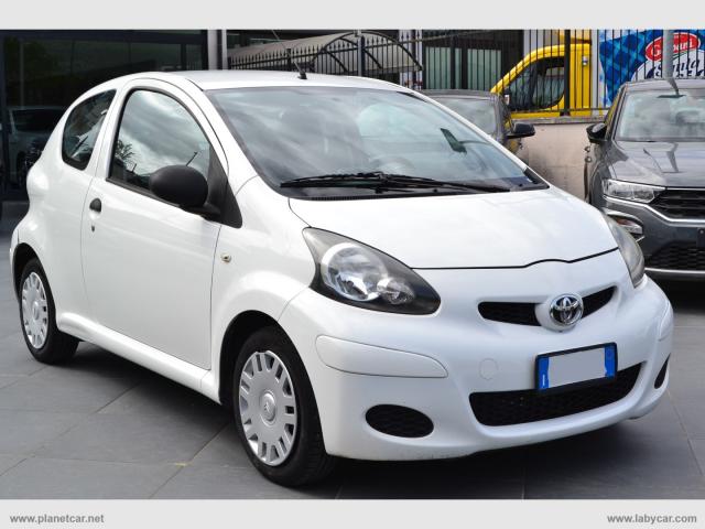 Auto - Toyota aygo 1.0 vvt-i 3p.