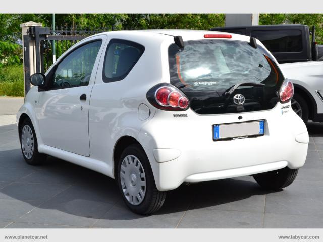 Auto - Toyota aygo 1.0 vvt-i 3p.