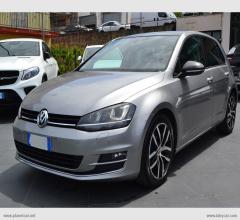 Volkswagen golf 1.6 tdi dsg 5p. highline bmt