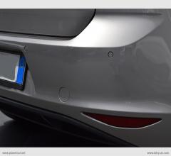 Auto - Volkswagen golf 1.6 tdi dsg 5p. highline bmt