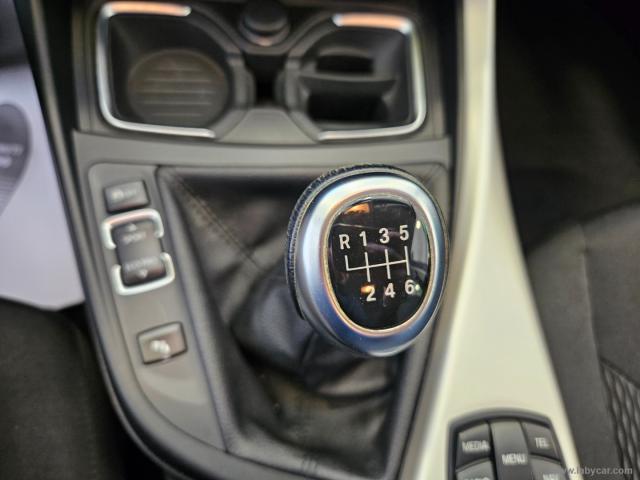 Auto - Bmw 116d 5p. efficient dynamics