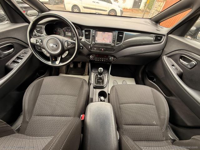 Auto - Kia carens 1.7 crdi 115 cv business class