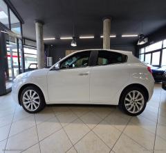 Auto - Alfa romeo giulietta 1.6 jtdm 120 cv