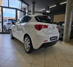 Auto - Alfa romeo giulietta 1.6 jtdm 120 cv