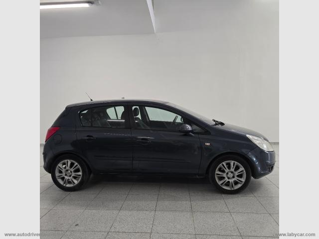Auto - Opel corsa 1.7 16v di 5p. club