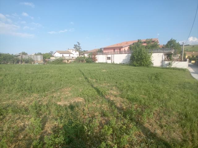 Appartamenti in Vendita - Terreno edificabile in vendita a alanno centro