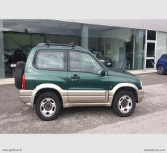 Auto - Suzuki grand vitara 1.6i 16v 3p.