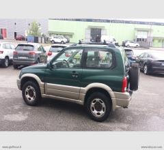 Auto - Suzuki grand vitara 1.6i 16v 3p.