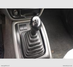 Auto - Suzuki grand vitara 1.6i 16v 3p.