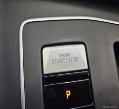 Auto - Volkswagen golf 2.0 tdi dsg scr life