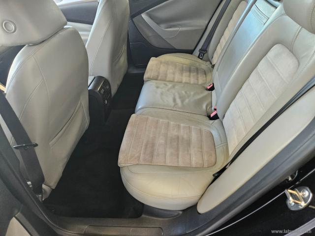 Auto - Volkswagen passat 2.0 tdi dpf var. comfortline