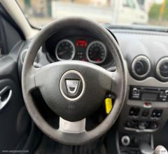 Auto - Dacia duster 1.5 dci 110 cv 4x4 sl delsey