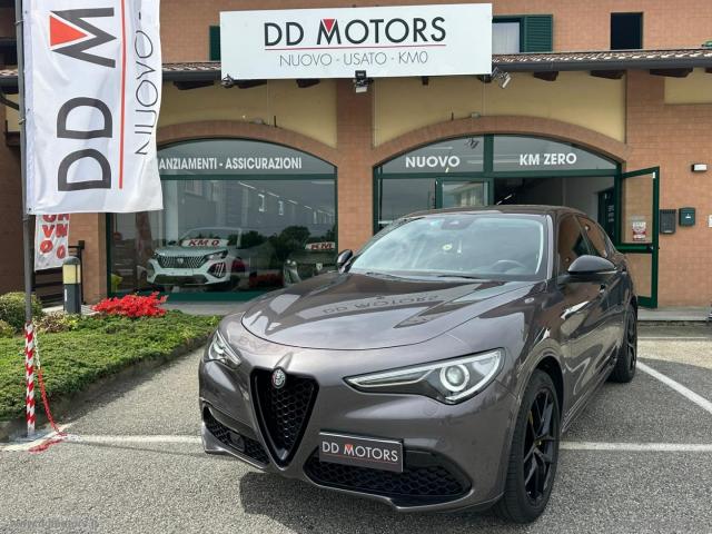 Auto - Alfa romeo stelvio 2.2 t.diesel 190cv at8 rwd exec.
