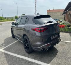 Auto - Alfa romeo stelvio 2.2 t.diesel 190cv at8 rwd exec.