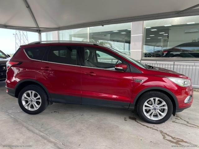 Auto - Ford kuga 1.5 tdci 120 cv s&s 2wd titanium
