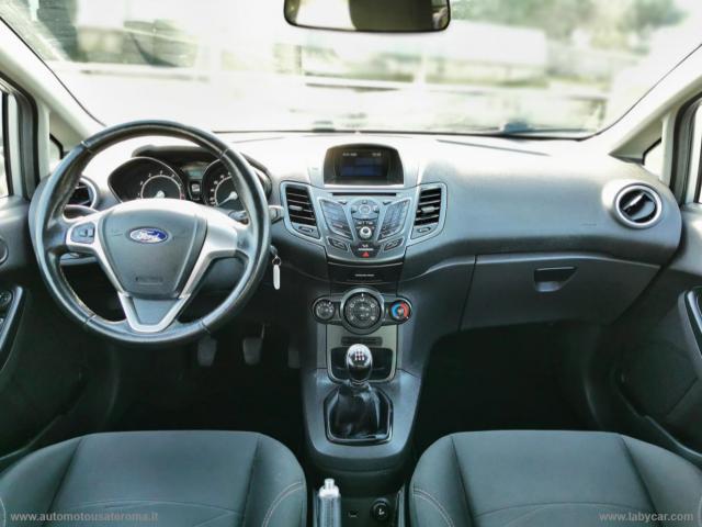 Auto - Ford fiesta 1.2 82 cv 5p. black & white ed.