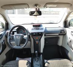 Auto - Toyota iq 1.3 cvt style