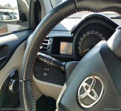 Auto - Toyota iq 1.3 cvt style