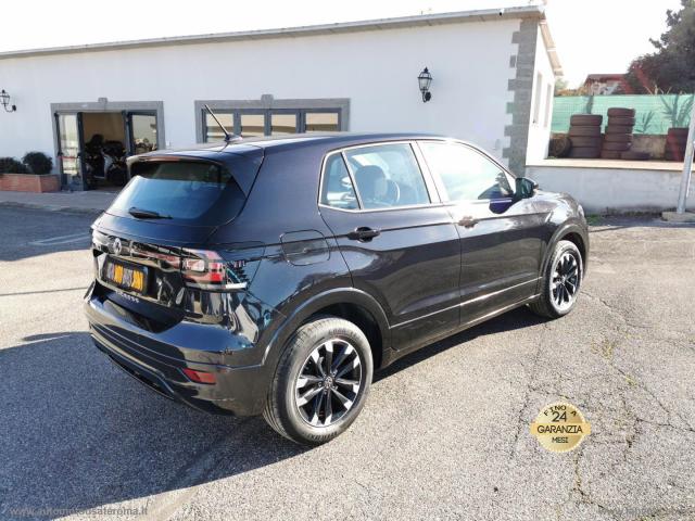 Auto - Volkswagen t-cross 1.0 tsi sport