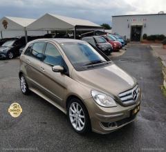 Mercedes-benz b 200 cdi sport