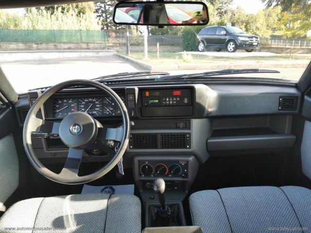 Auto - Alfa romeo 75 1.8 gpl