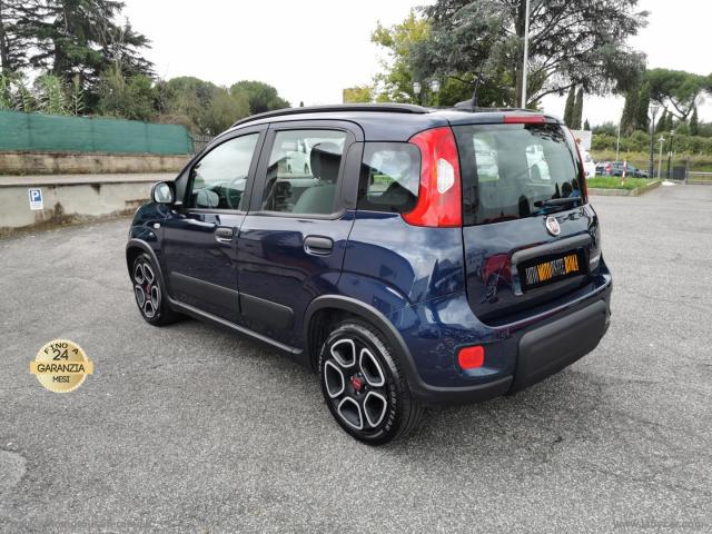 Auto - Fiat panda 1.0 firefly s&s hybrid city cross