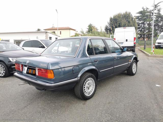 Auto - Bmw 318i s - e30 - gpl