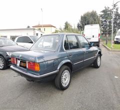 Auto - Bmw 318i s - e30 - gpl