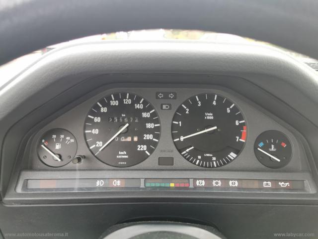 Auto - Bmw 318i s - e30 - gpl