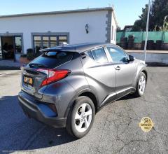 Auto - Toyota c-hr 1.8 hybrid e-cvt business