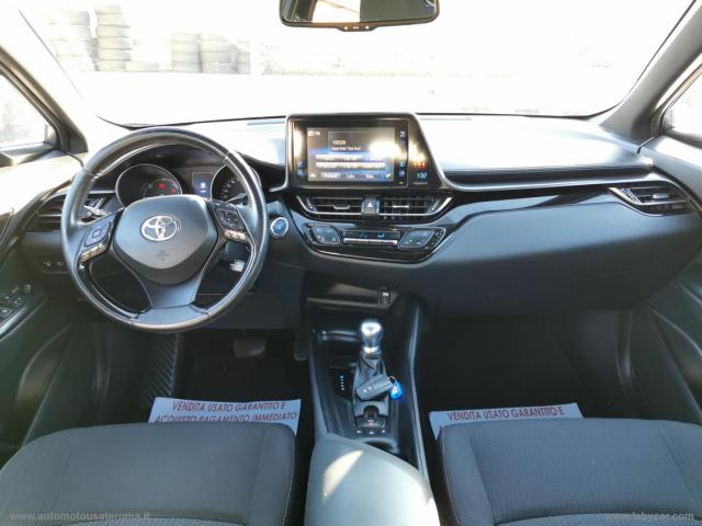 Auto - Toyota c-hr 1.8 hybrid e-cvt business