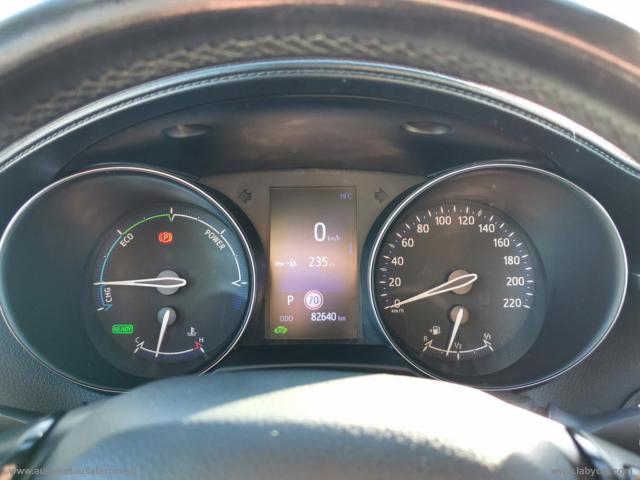 Auto - Toyota c-hr 1.8 hybrid e-cvt business