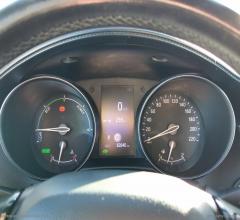 Auto - Toyota c-hr 1.8 hybrid e-cvt business