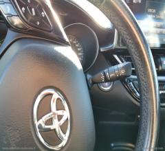 Auto - Toyota c-hr 1.8 hybrid e-cvt business