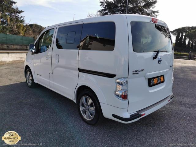 Auto - Nissan evalia ev enel edition