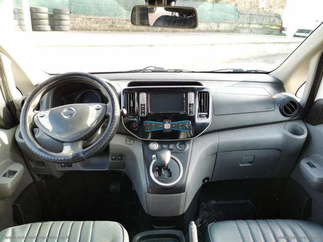 Auto - Nissan evalia ev enel edition
