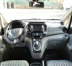 Auto - Nissan evalia ev enel edition