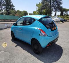 Auto - Lancia ypsilon 1.0 firefly 5p.s&s hyb. eco gold