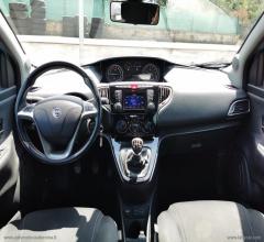 Auto - Lancia ypsilon 1.0 firefly 5p.s&s hyb. eco gold