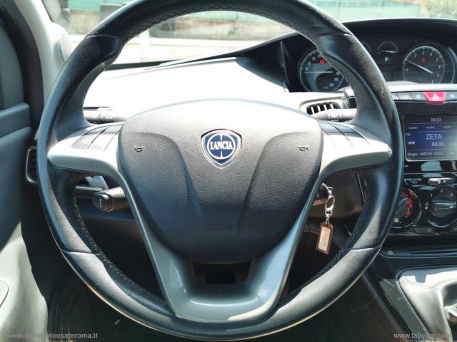 Auto - Lancia ypsilon 1.0 firefly 5p.s&s hyb. eco gold