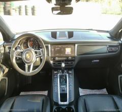 Auto - Porsche macan 2.0